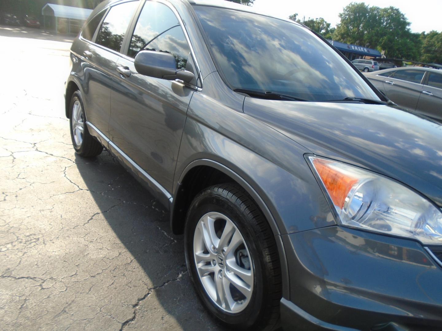 2011 Honda CR-V (5J6RE3H74BL) , located at 6112 N Florida Avenue, Tampa, FL, 33604, (888) 521-5131, 27.954929, -82.459534 - Photo#2